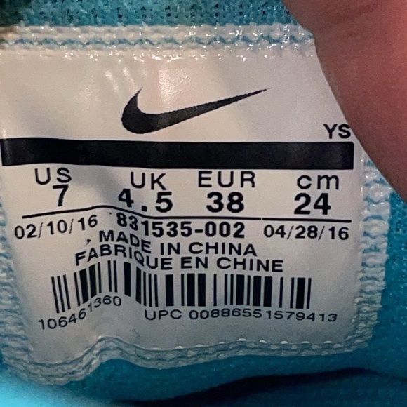 Nike Dart XII Florescent Blue/Hot Pink Running sneakers. Size 7. EUC - Picture 8 of 9